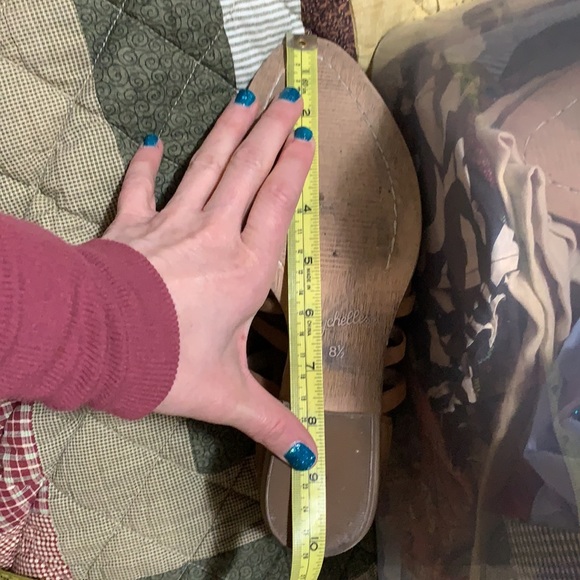 Seychelles booties. SOOOOOO cute! - Picture 9 of 10